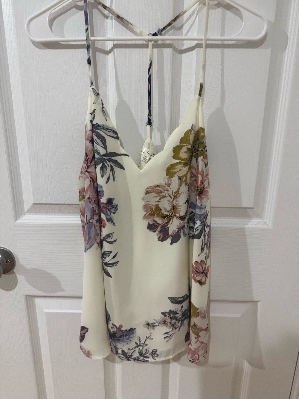 Floral V-Neck Spaghetti Strap Cami - Cream